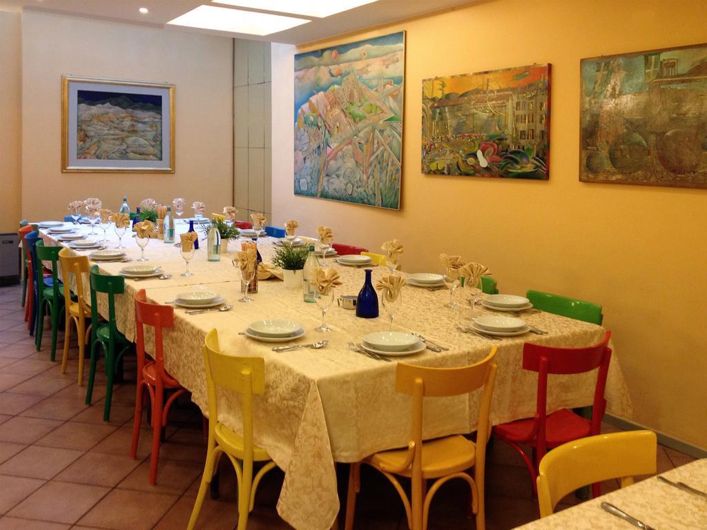 Albergo Ristorante Corsini 파불로넬프리그나노 외부 사진